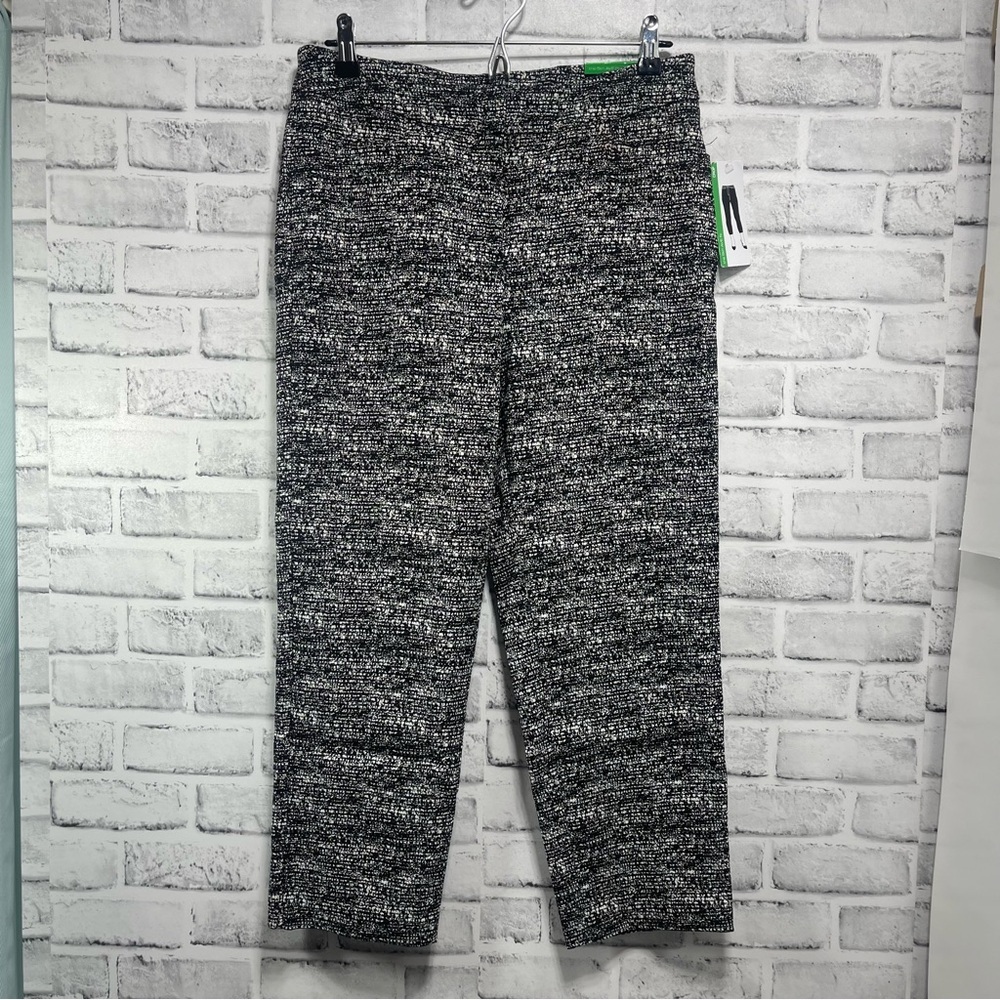 Investments The 5th Avenue Fit Crop Pants NWT 6